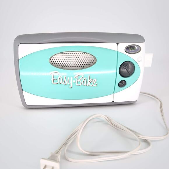 2003 Hasbro Teal and White Easy Bake Oven with Accessories FOR PARTS ONLY FLAWS - Picture 4 of 11